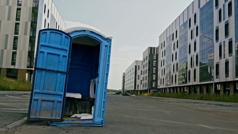 Portable Toilets for Parks and Recreation Areas in Bowling Green, MO